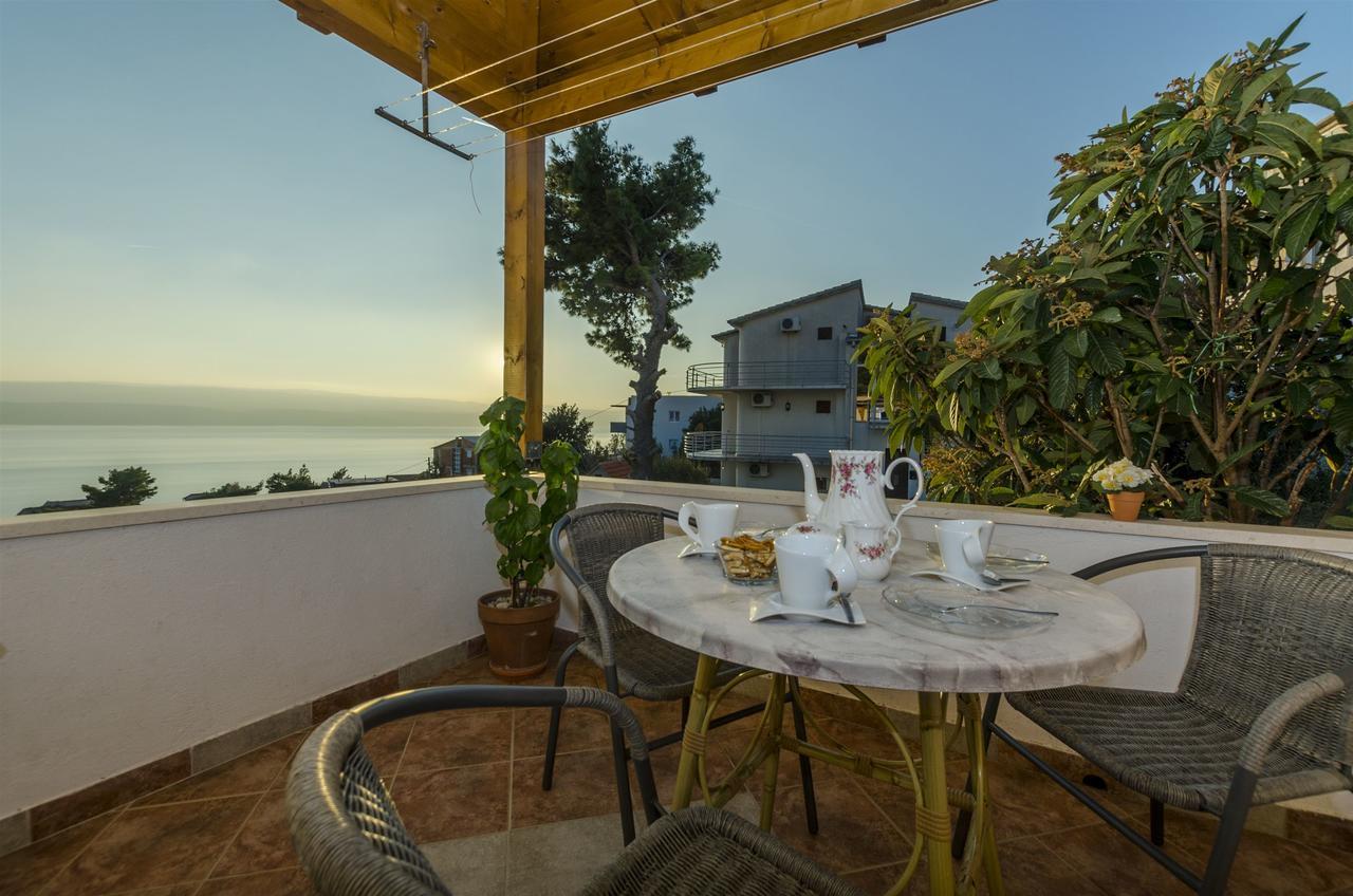 Apartments Bluesun Omiš Exteriér fotografie