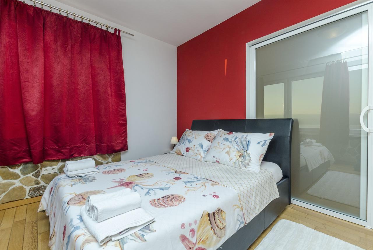 Apartments Bluesun Omiš Exteriér fotografie