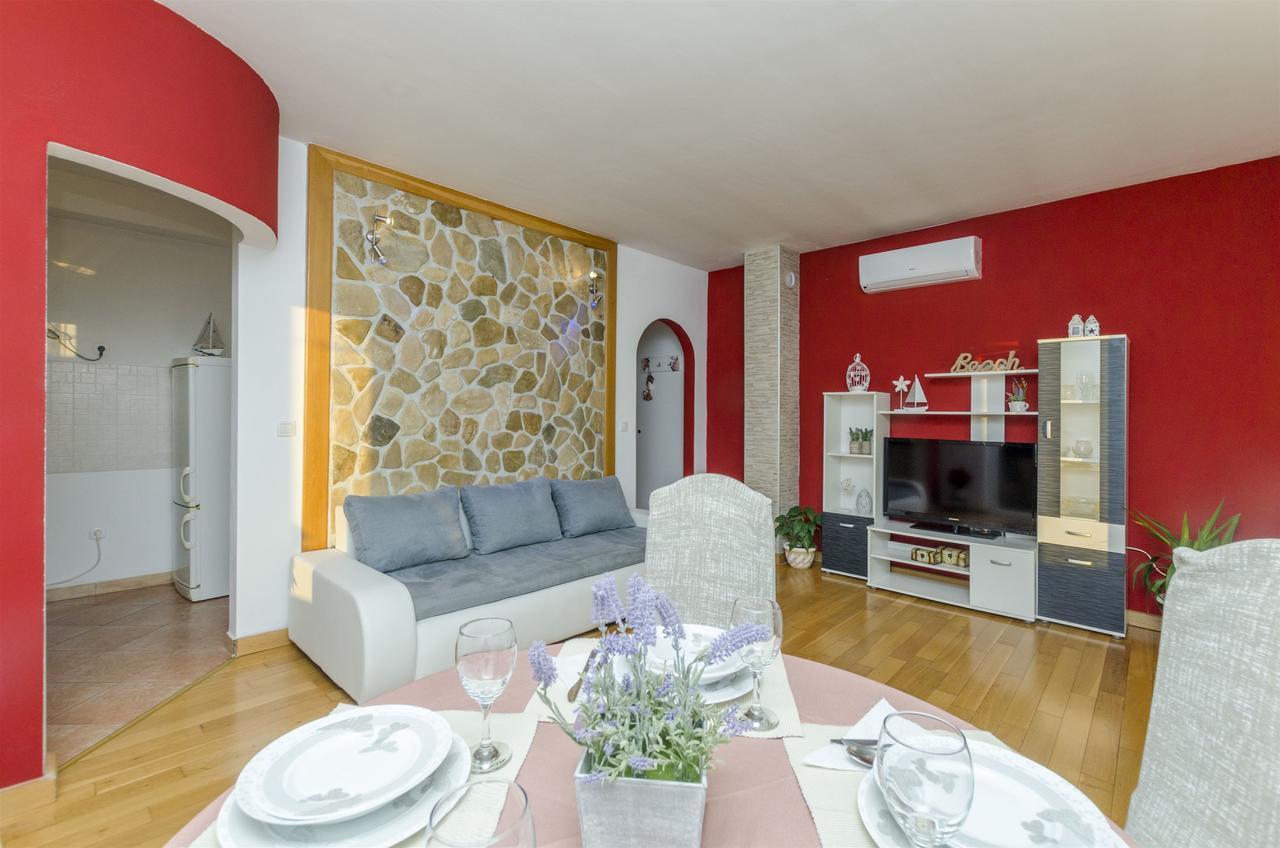 Apartments Bluesun Omiš Exteriér fotografie